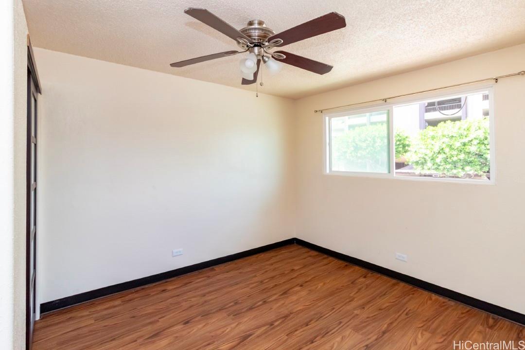 2503 Ala Wai Blvd Honolulu - Rental - photo 4 of 6