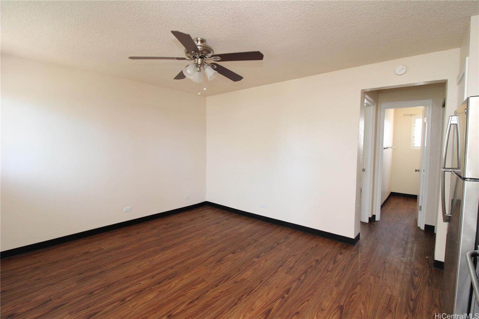 2503 Ala Wai Blvd Honolulu - Rental - photo 6 of 8