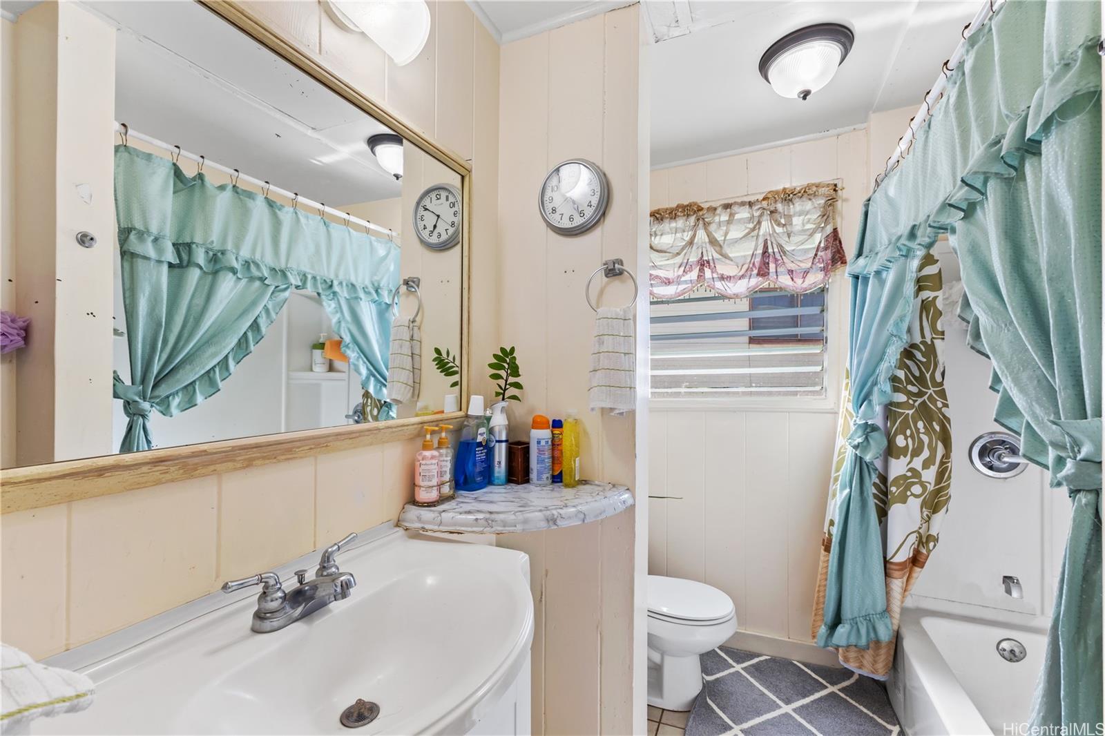 2506  SCHOOL Street Kalihi-lower, Honolulu home - photo 15 of 19