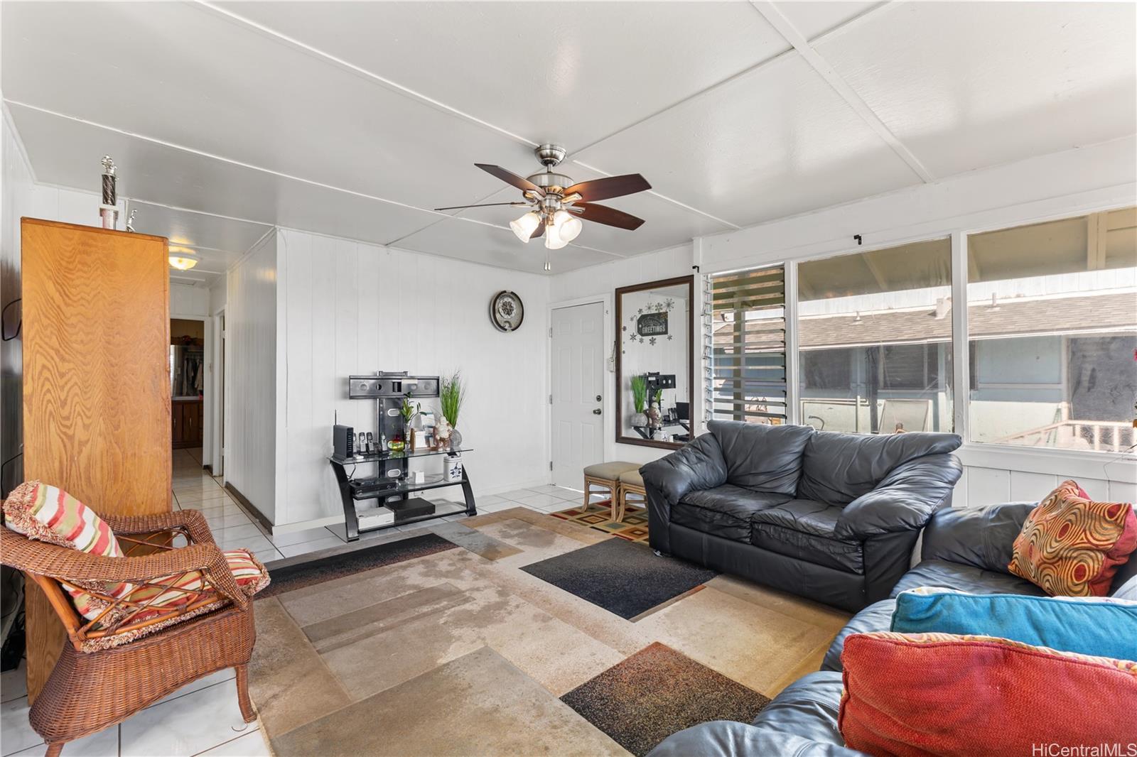 2506  SCHOOL Street Kalihi-lower, Honolulu home - photo 7 of 19