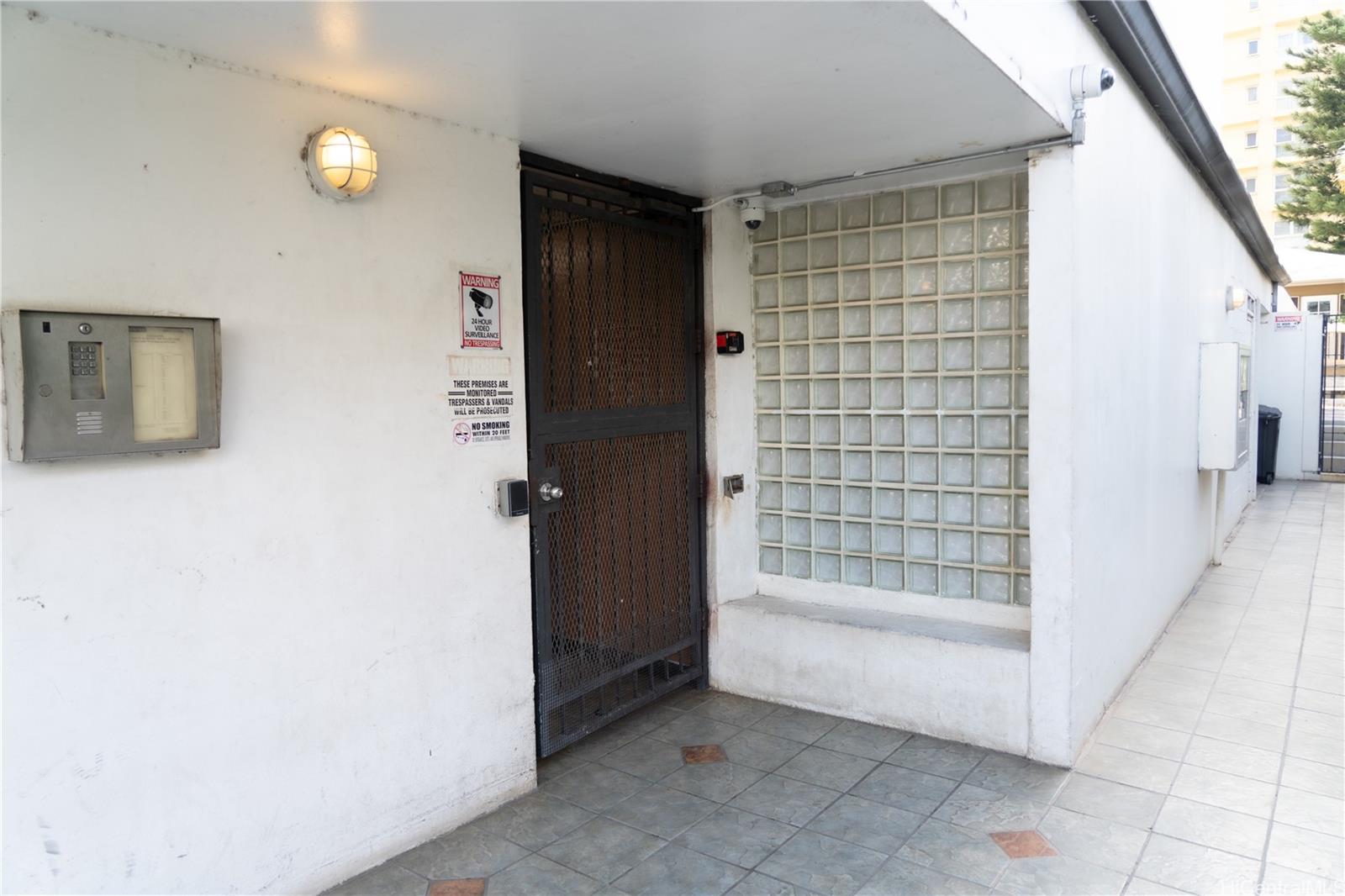 Pacific International condo # 201, Honolulu, Hawaii - photo 3 of 15