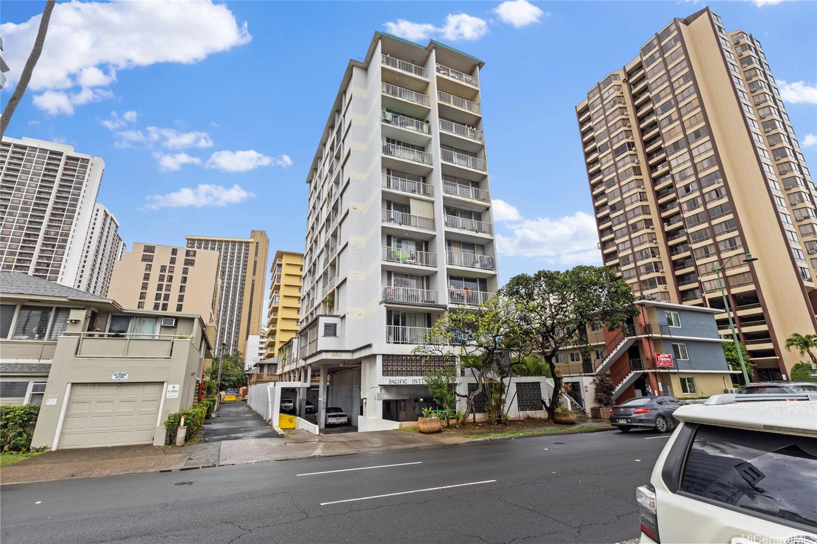 Pacific International condo # 602, Honolulu, Hawaii - photo 9 of 10