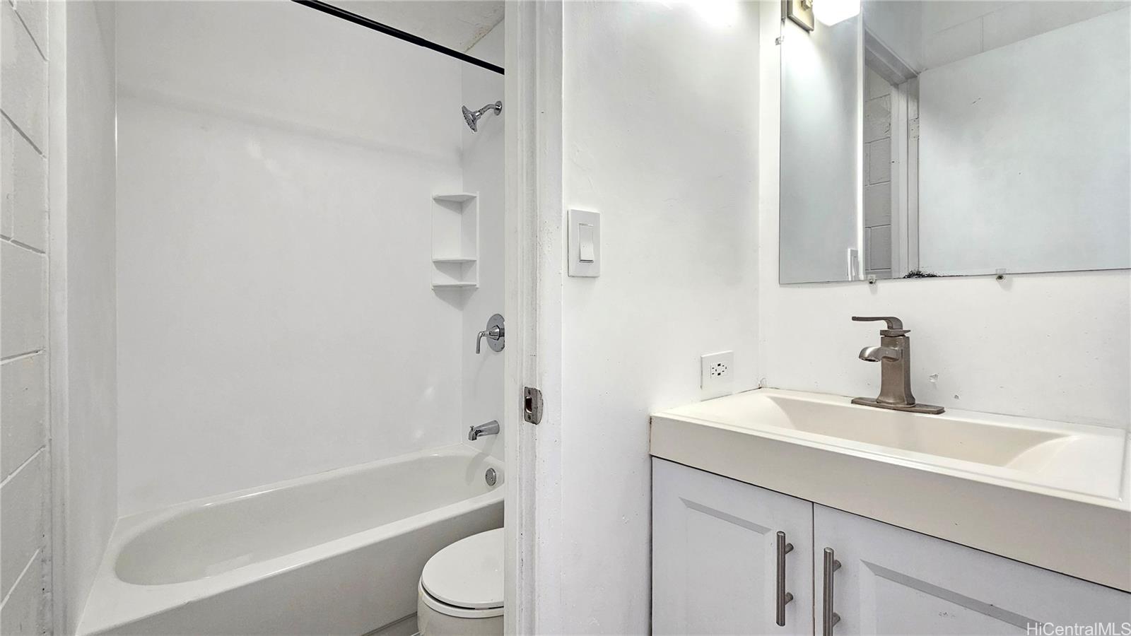 Pacific International condo # 901, Honolulu, Hawaii - photo 8 of 20