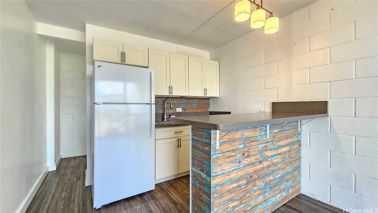 Pacific International condo # 901, Honolulu, Hawaii - photo 10 of 20