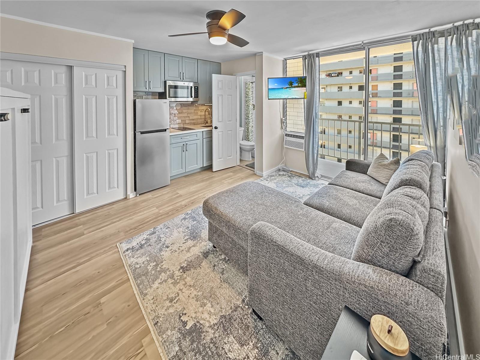 Pacific International condo # 904, Honolulu, Hawaii - photo 3 of 21