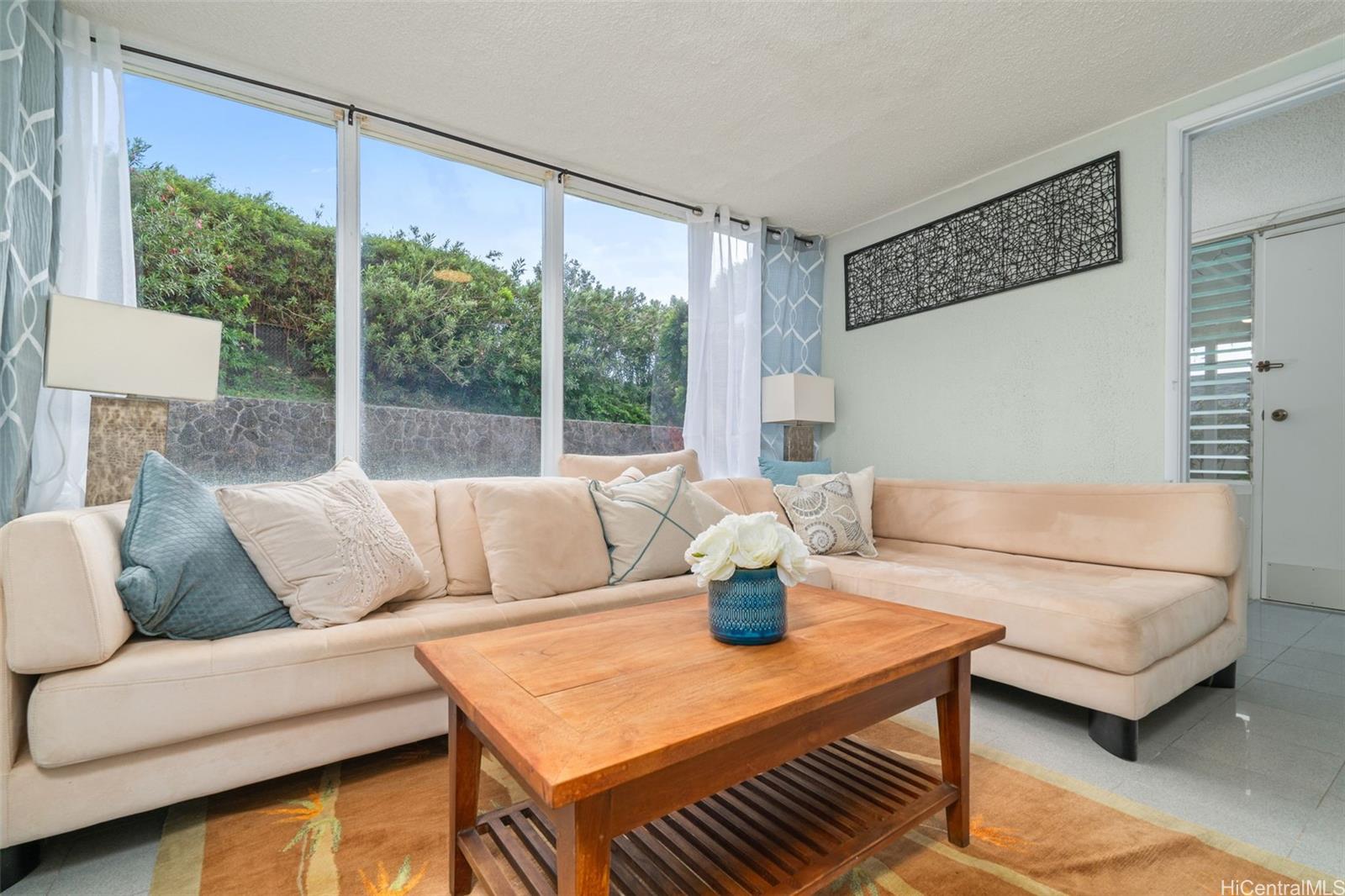 251  Kalalau Street Triangle, Hawaii Kai home - photo 17 of 25