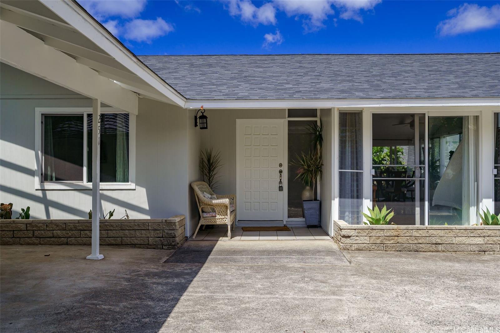251  Kalalau Street Triangle, Hawaii Kai home - photo 23 of 25