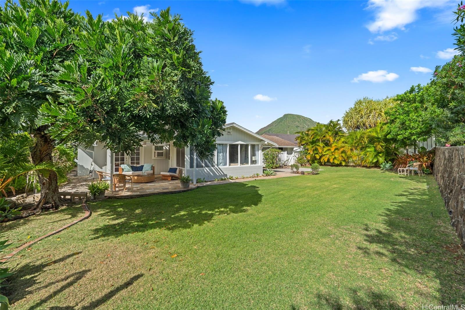 251  Kalalau Street Triangle, Hawaii Kai home - photo 6 of 25