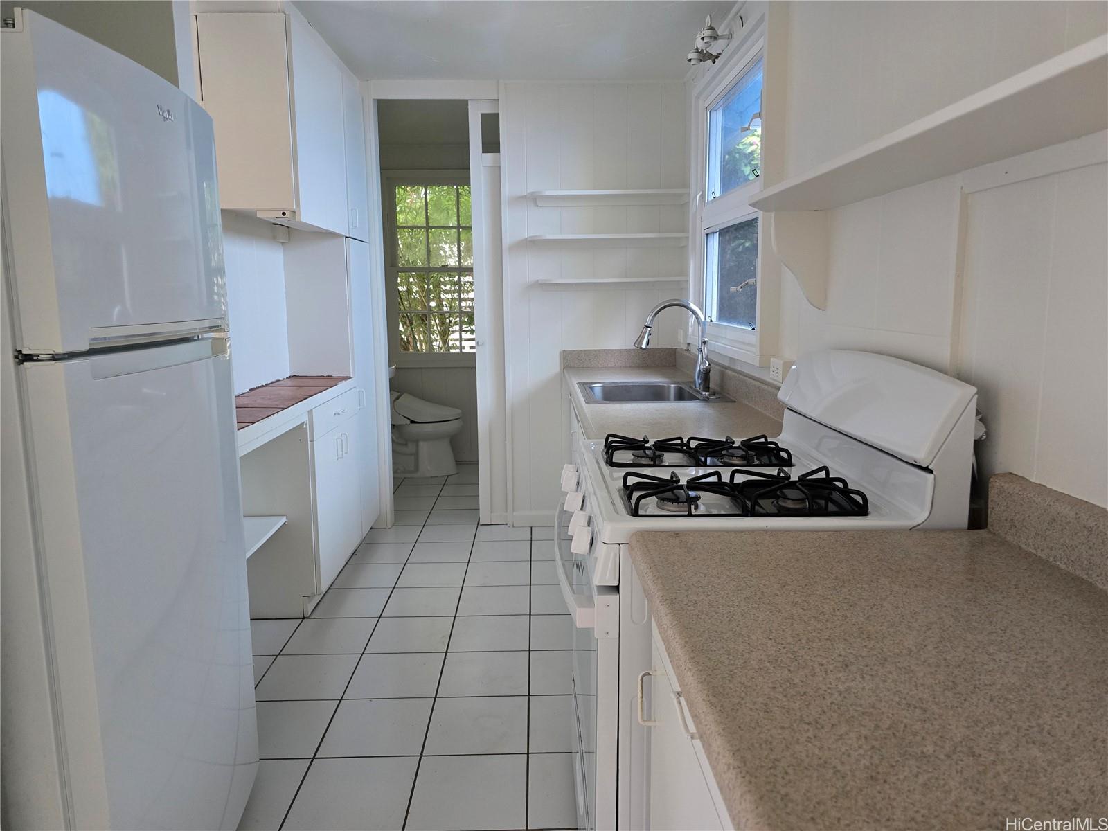 2519  Lai Road Palolo, Diamond Head home - photo 5 of 25