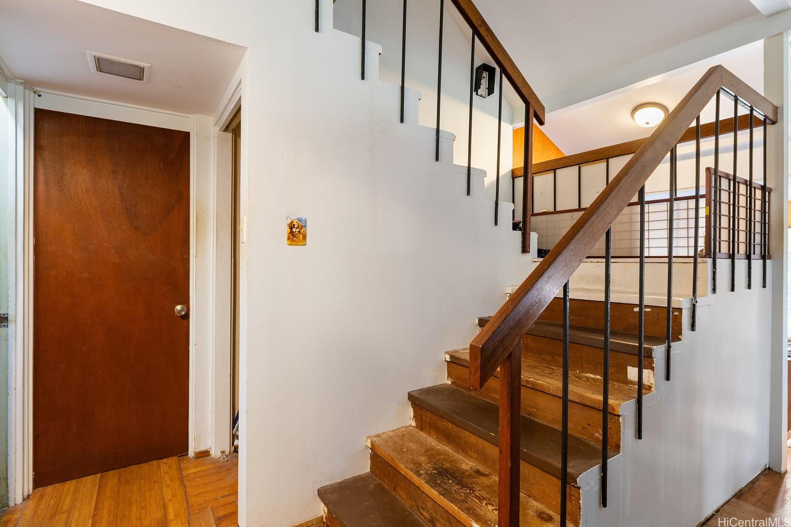 2519  Malama Place Manoa Area, Honolulu home - photo 9 of 24