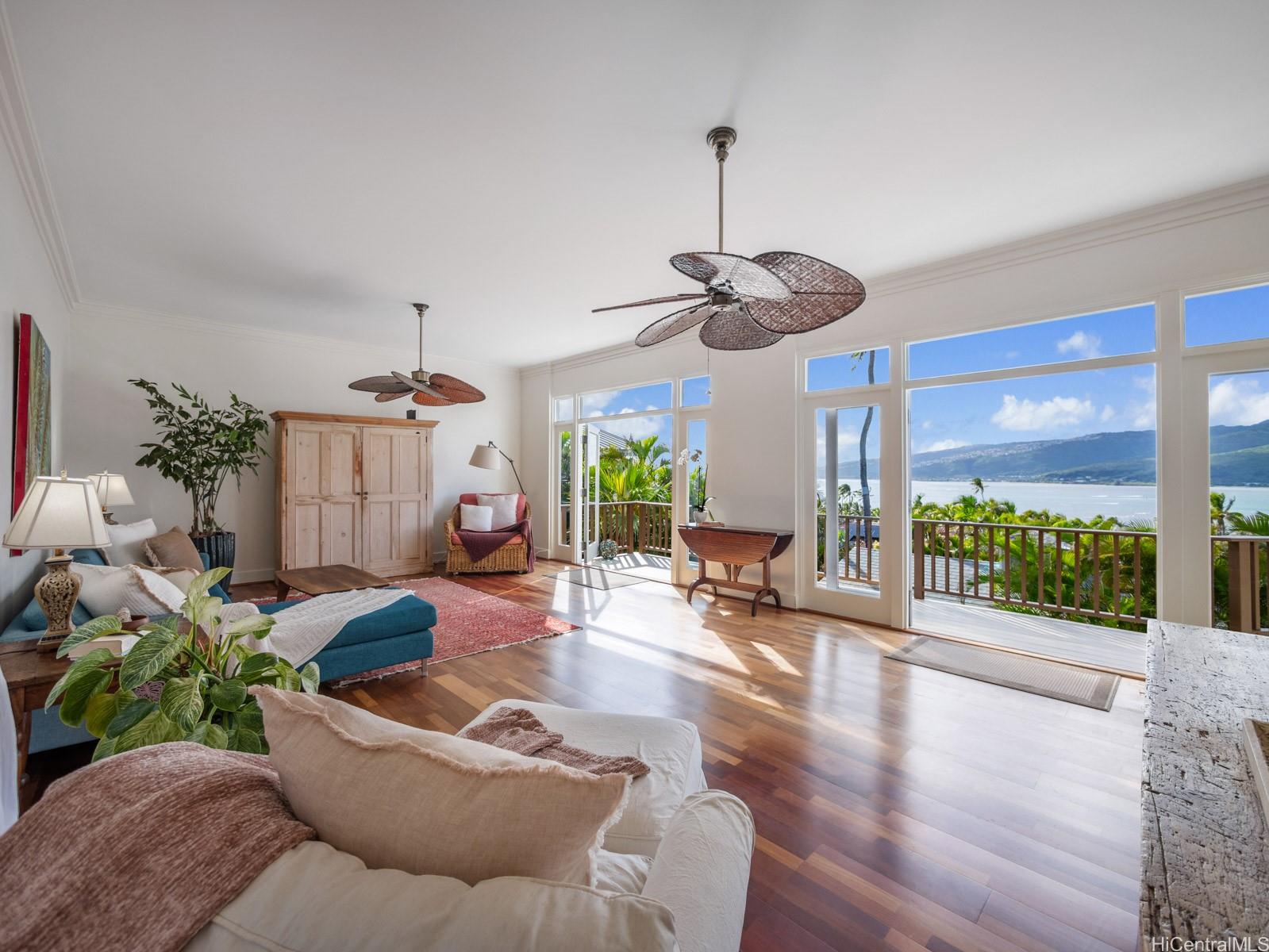 252  Lumahai Place Koko Kai, Hawaii Kai home - photo 5 of 25