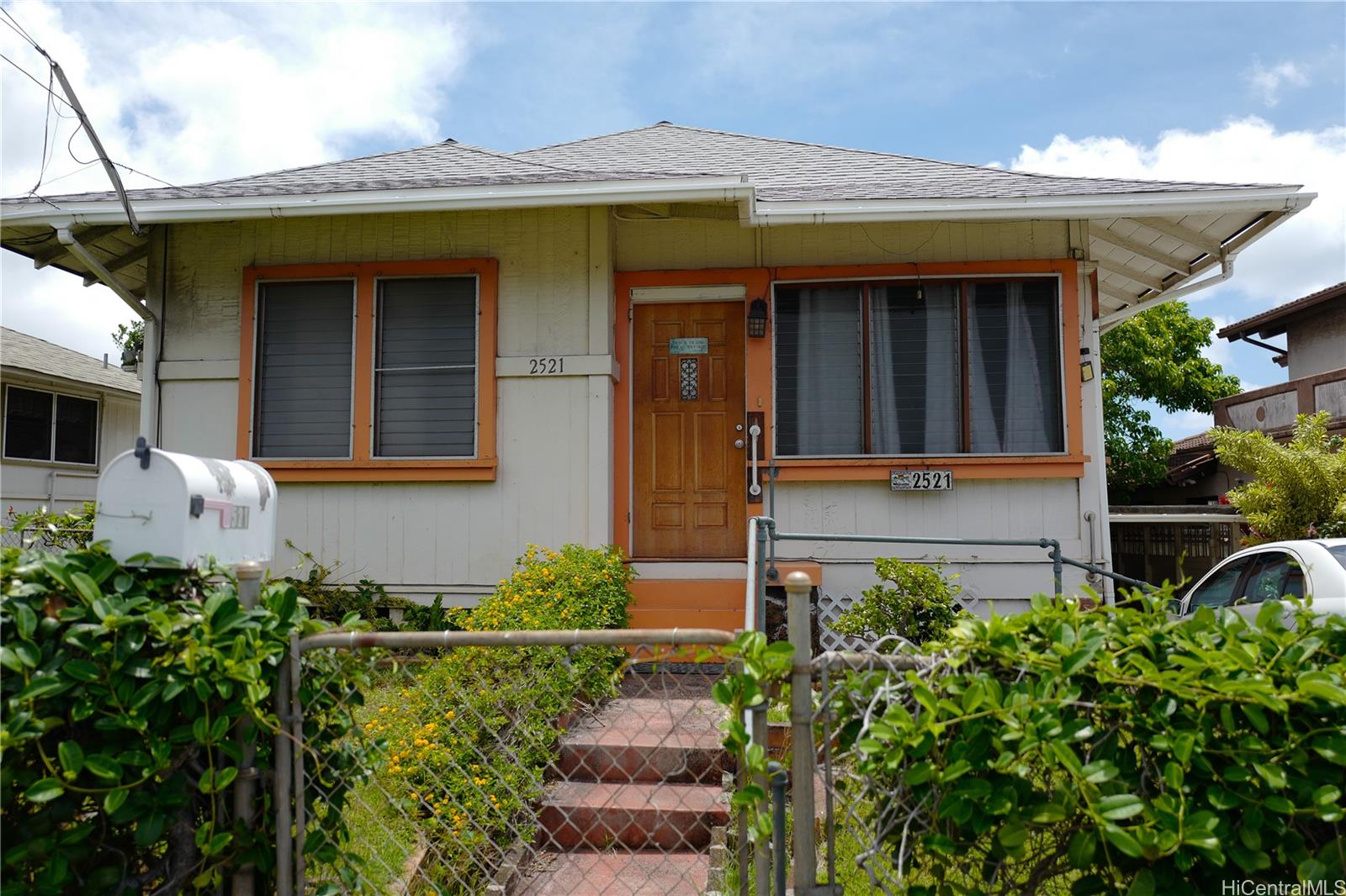 2521 School Street , Honolulu Hawaii House for sale Kalihilower