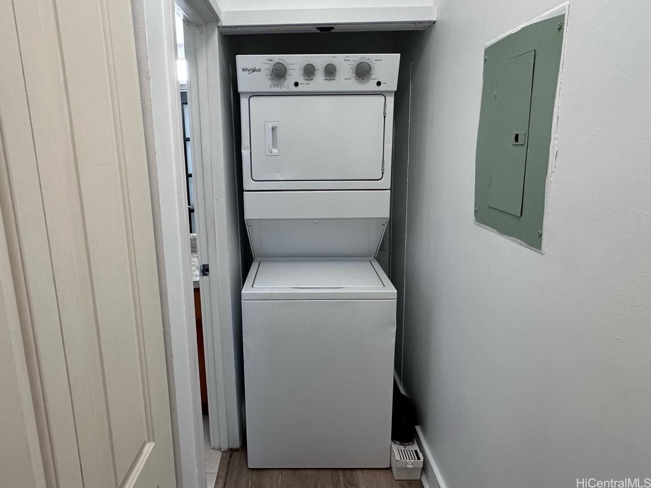 2522 Date St Honolulu - Rental - photo 6 of 6