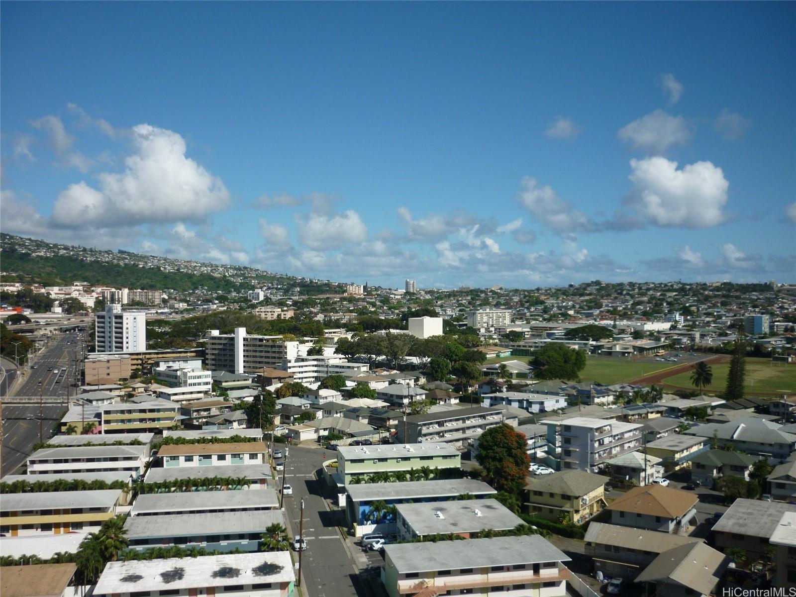 2522 Date St Honolulu - Rental - photo 5 of 16