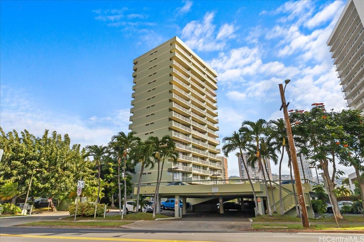 Iolani Regent condo # 304, Honolulu, Hawaii - photo 23 of 23