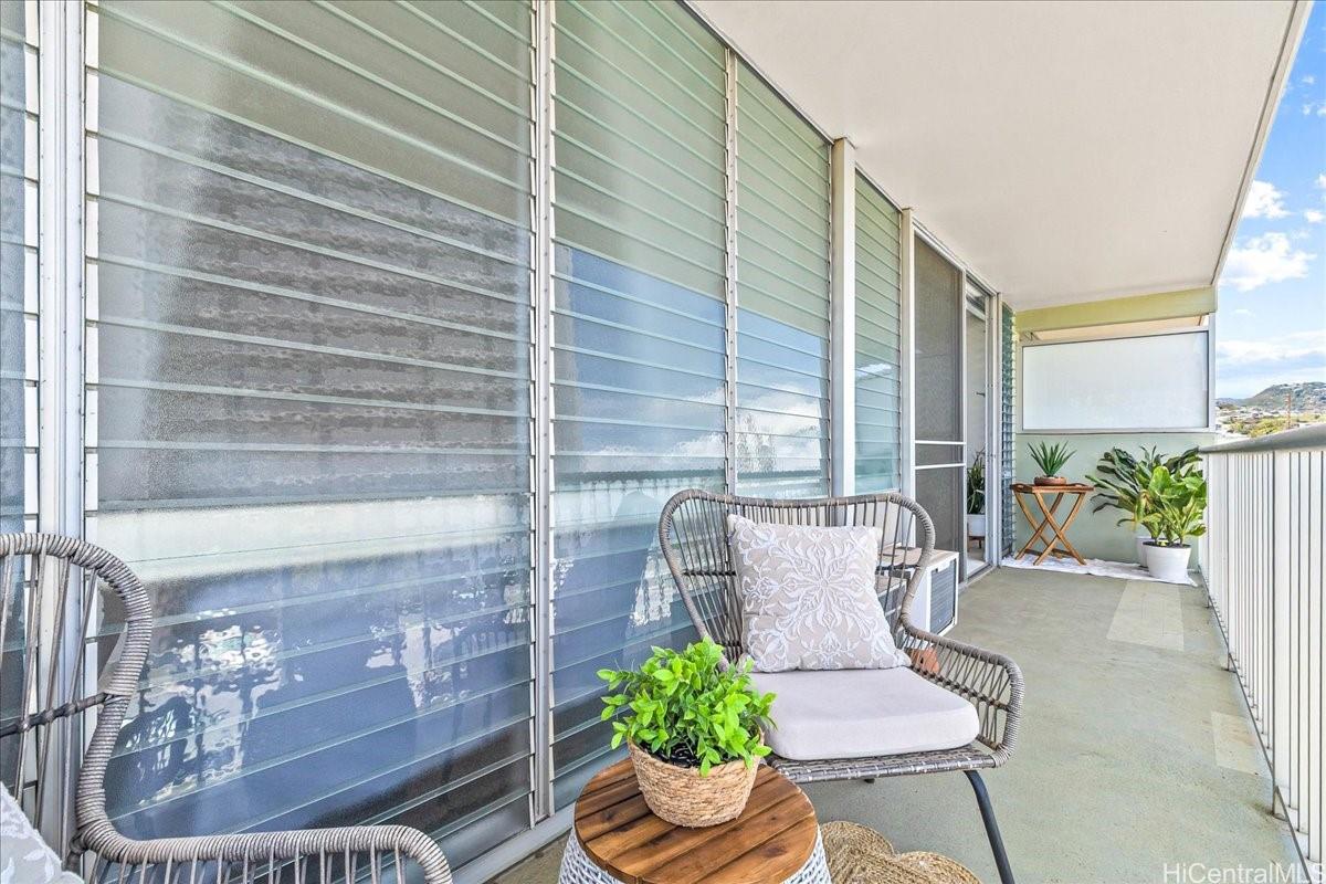 Iolani Regent condo # 304, Honolulu, Hawaii - photo 8 of 23