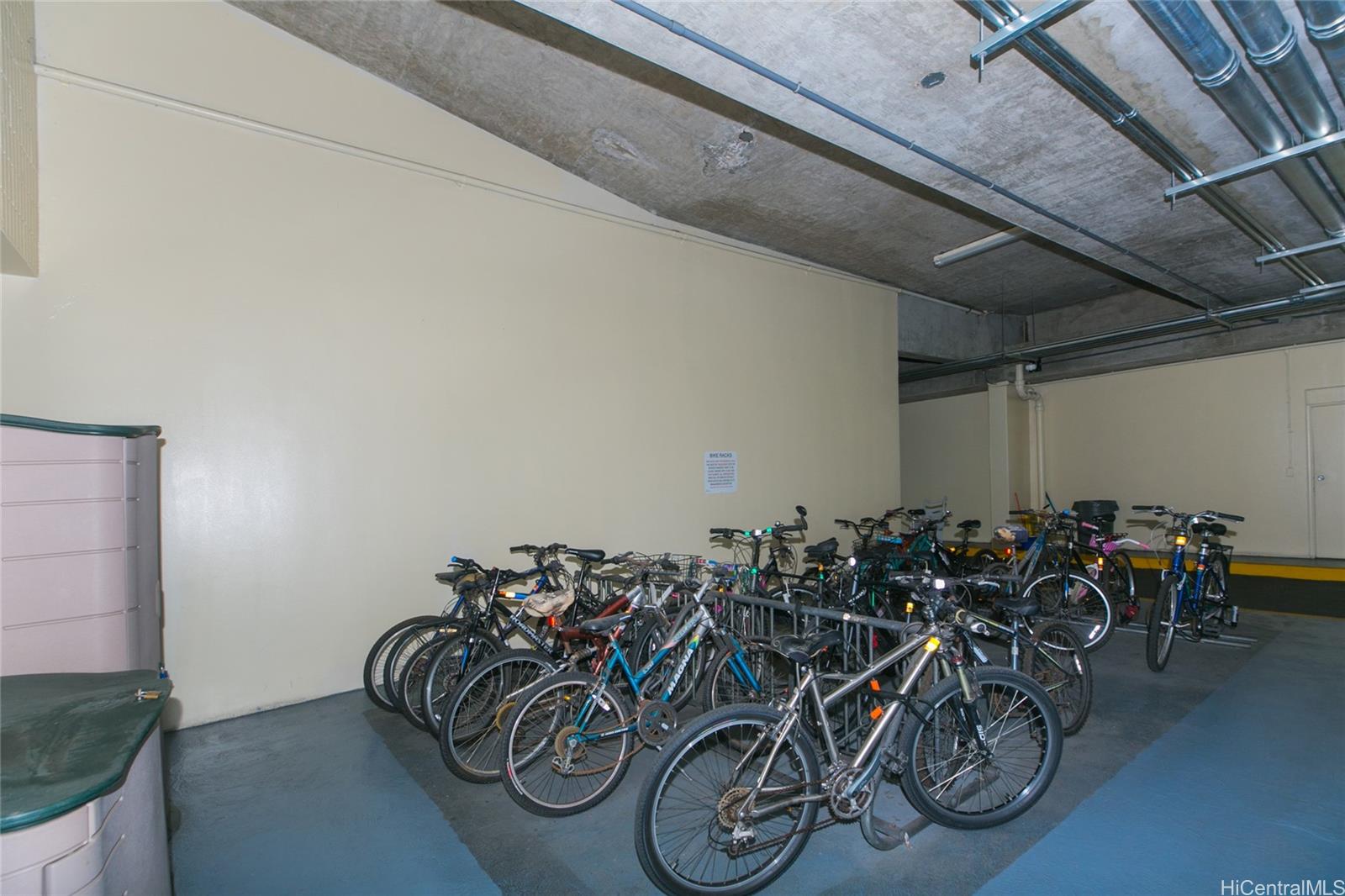 Regency Tower condo # 1501, Honolulu, Hawaii - photo 22 of 25