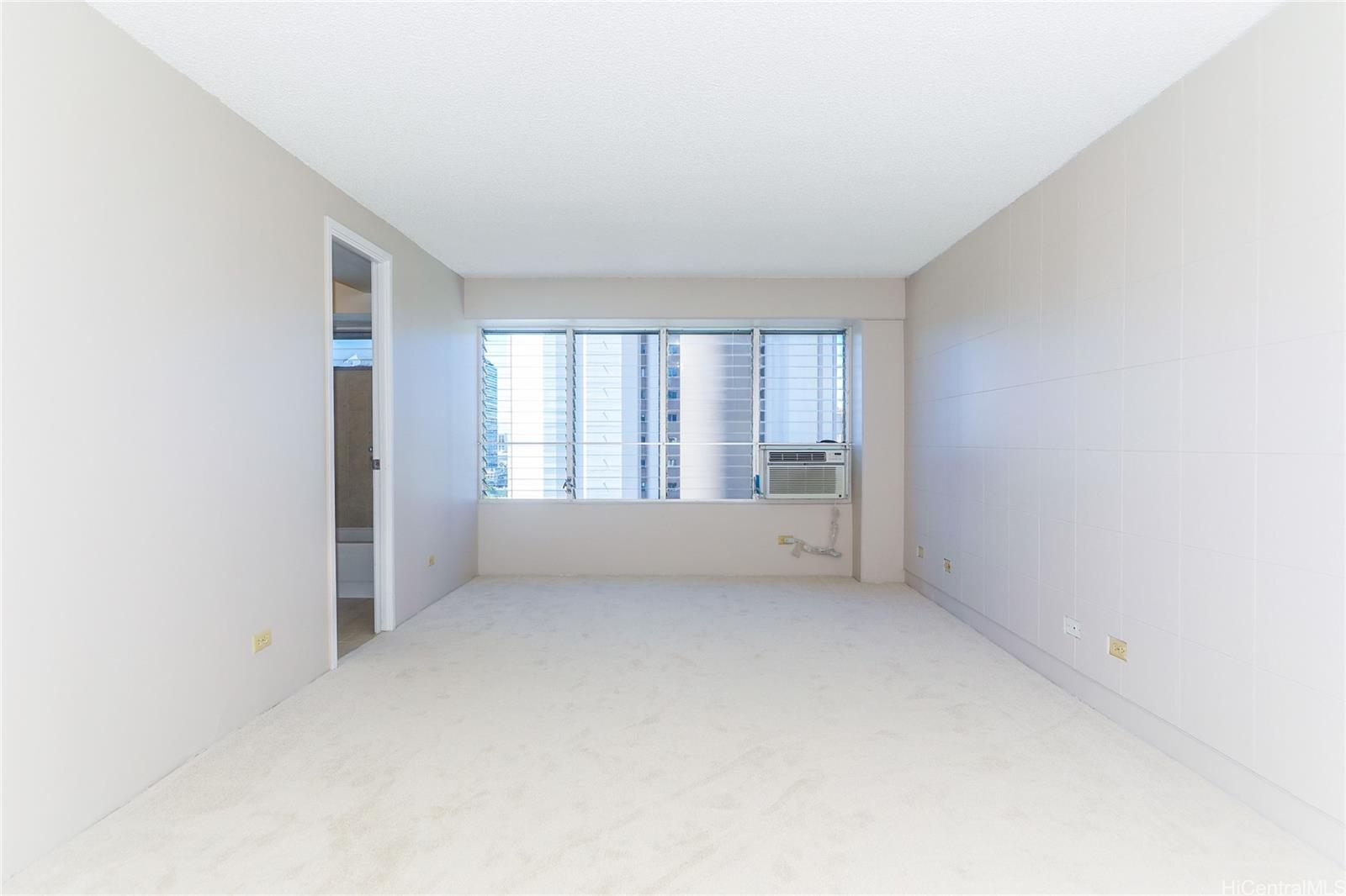 Regency Tower condo # 1501, Honolulu, Hawaii - photo 10 of 25