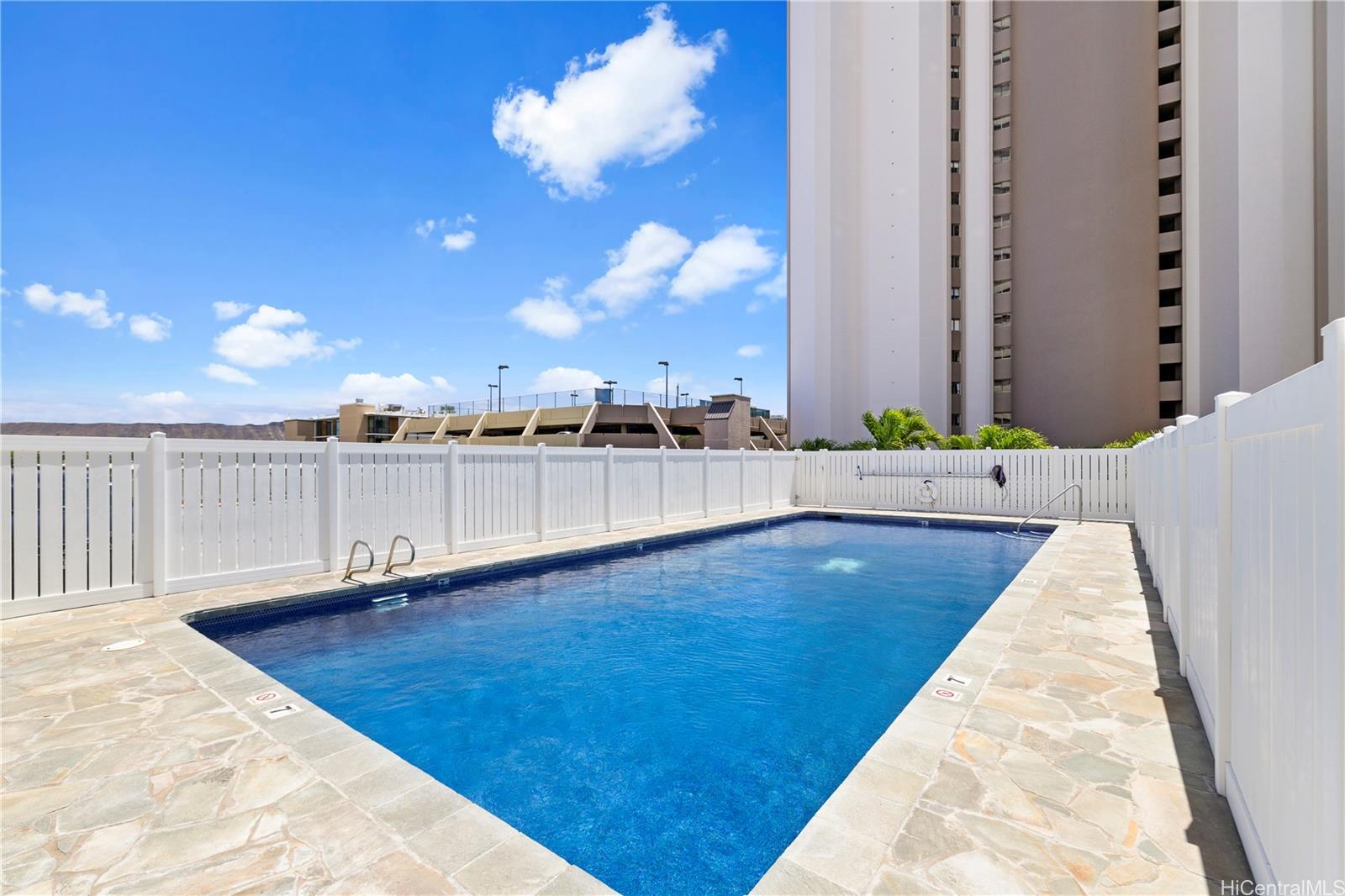 Regency Tower condo # 1503, Honolulu, Hawaii - photo 14 of 19