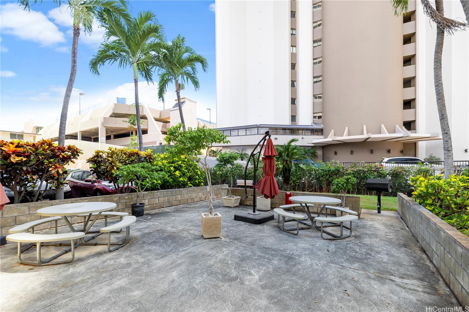 Regency Tower condo # 1503, Honolulu, Hawaii - photo 16 of 19