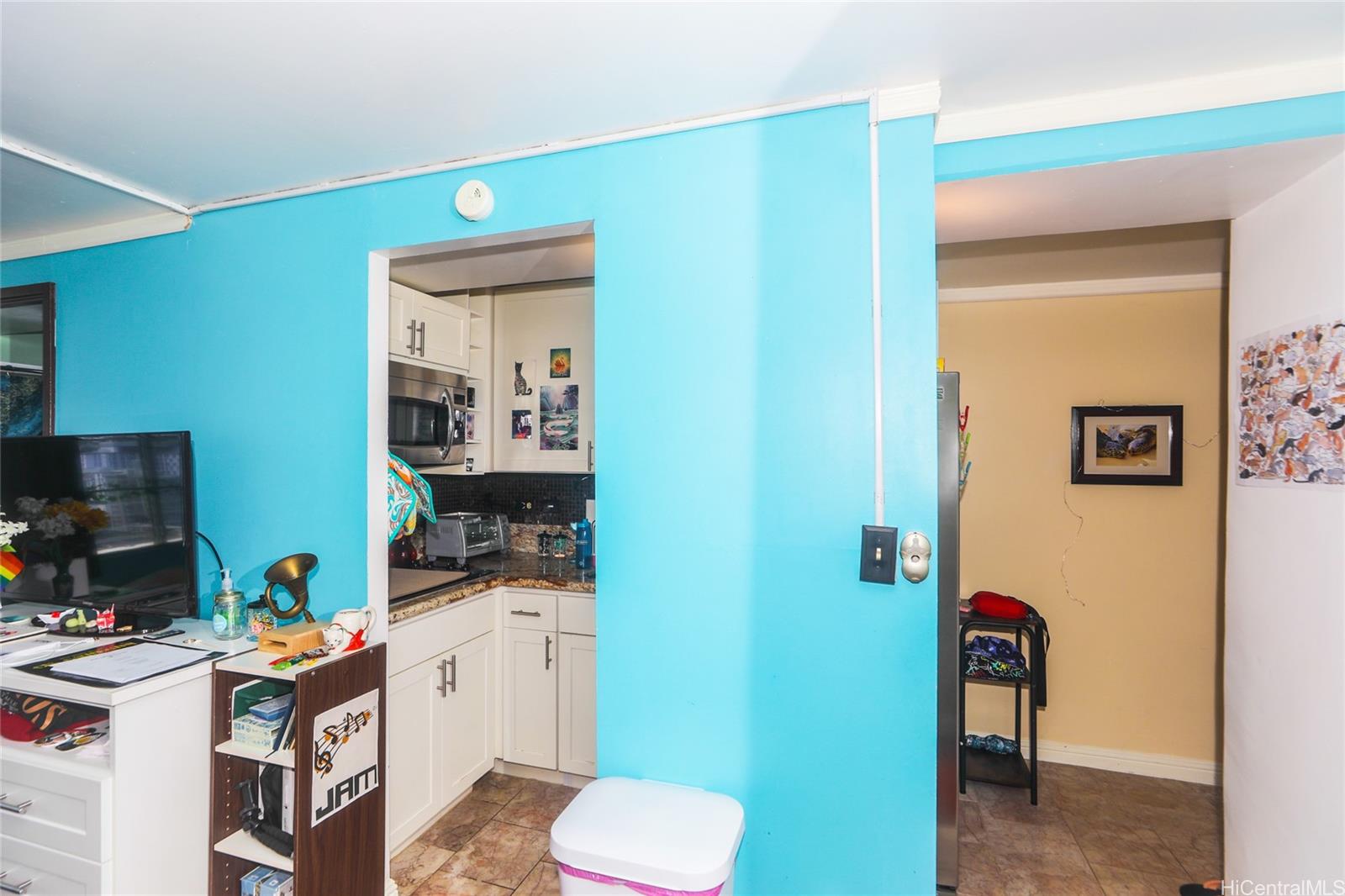 Regency Tower condo # 2303, Honolulu, Hawaii - photo 7 of 25