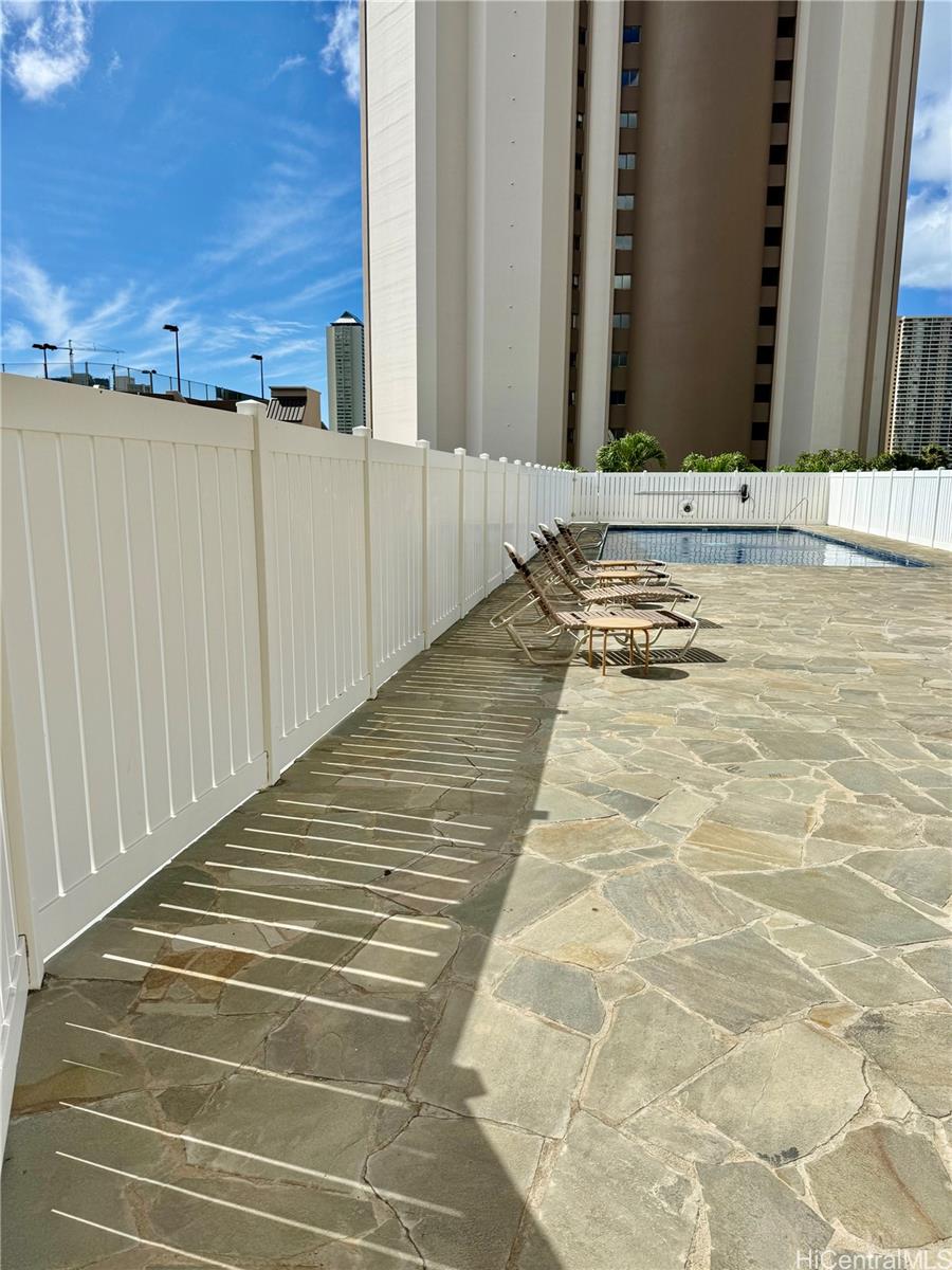 Regency Tower condo # 2503, Honolulu, Hawaii - photo 10 of 12