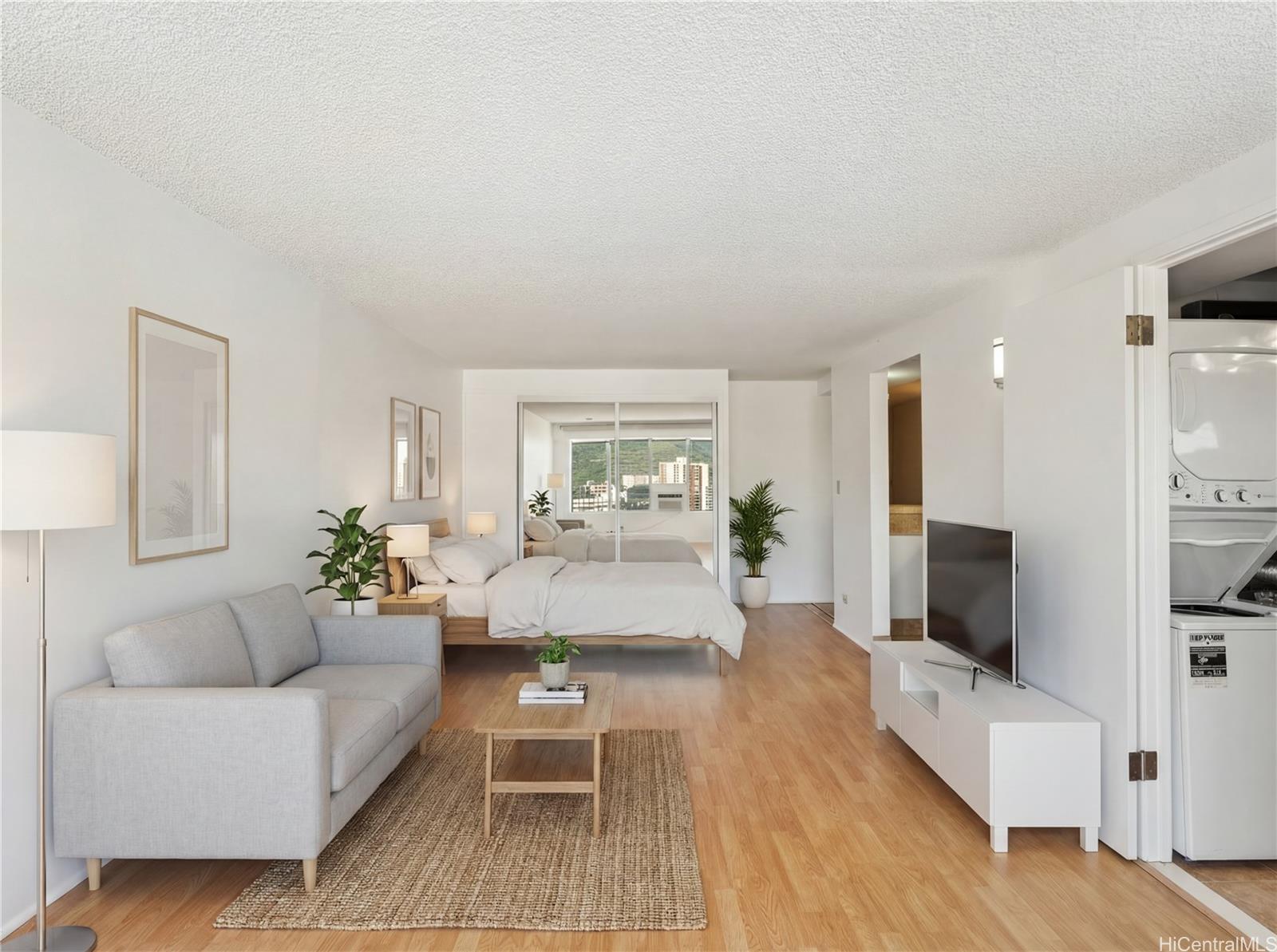 Regency Tower condo # 2704, Honolulu, Hawaii - photo 3 of 12