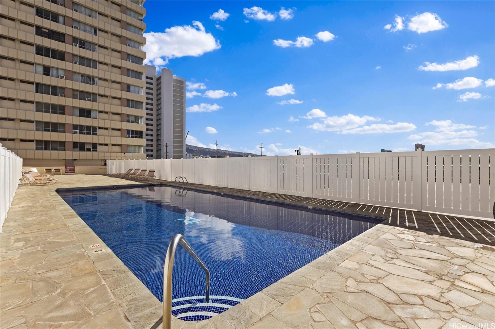 Regency Tower condo # 3203, Honolulu, Hawaii - photo 14 of 24