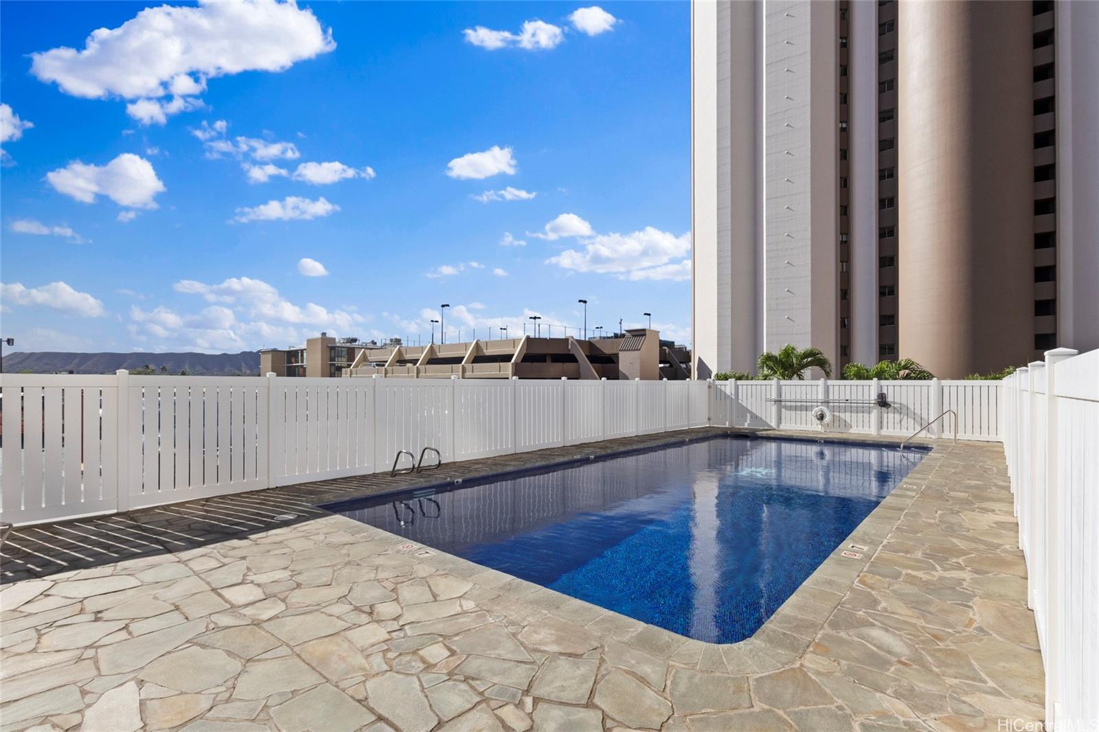 Regency Tower condo # 3203, Honolulu, Hawaii - photo 16 of 24