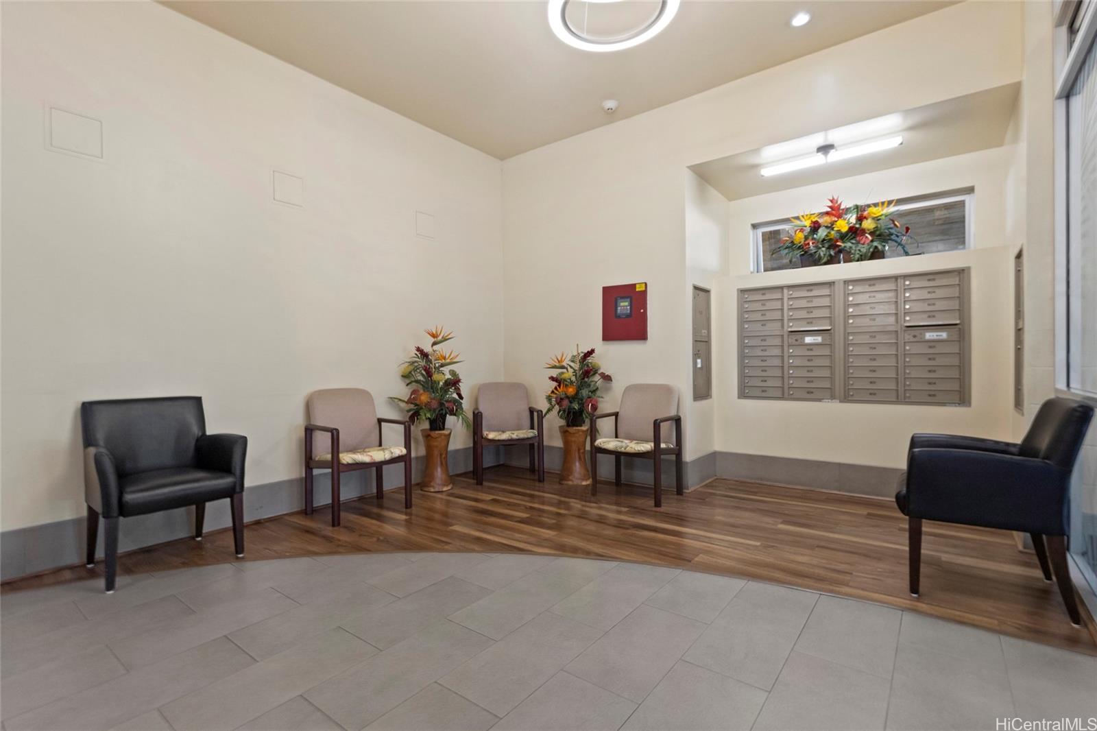 Regency Tower condo # 3203, Honolulu, Hawaii - photo 20 of 24