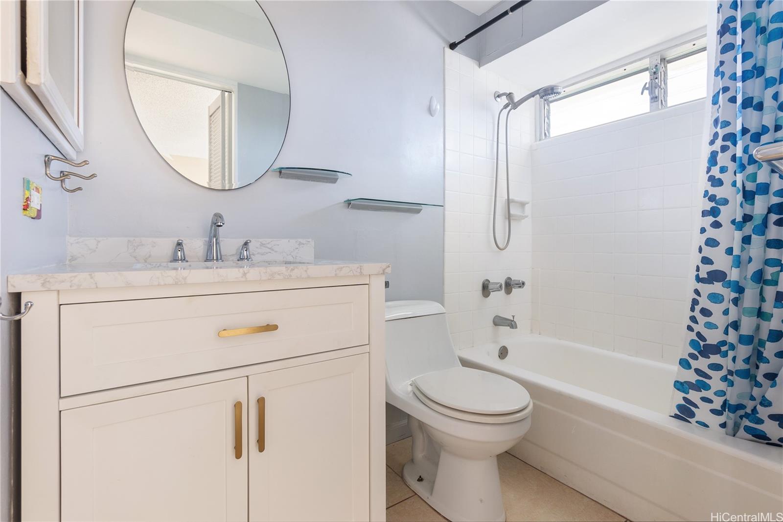 Regency Tower condo # 3401, Honolulu, Hawaii - photo 10 of 24