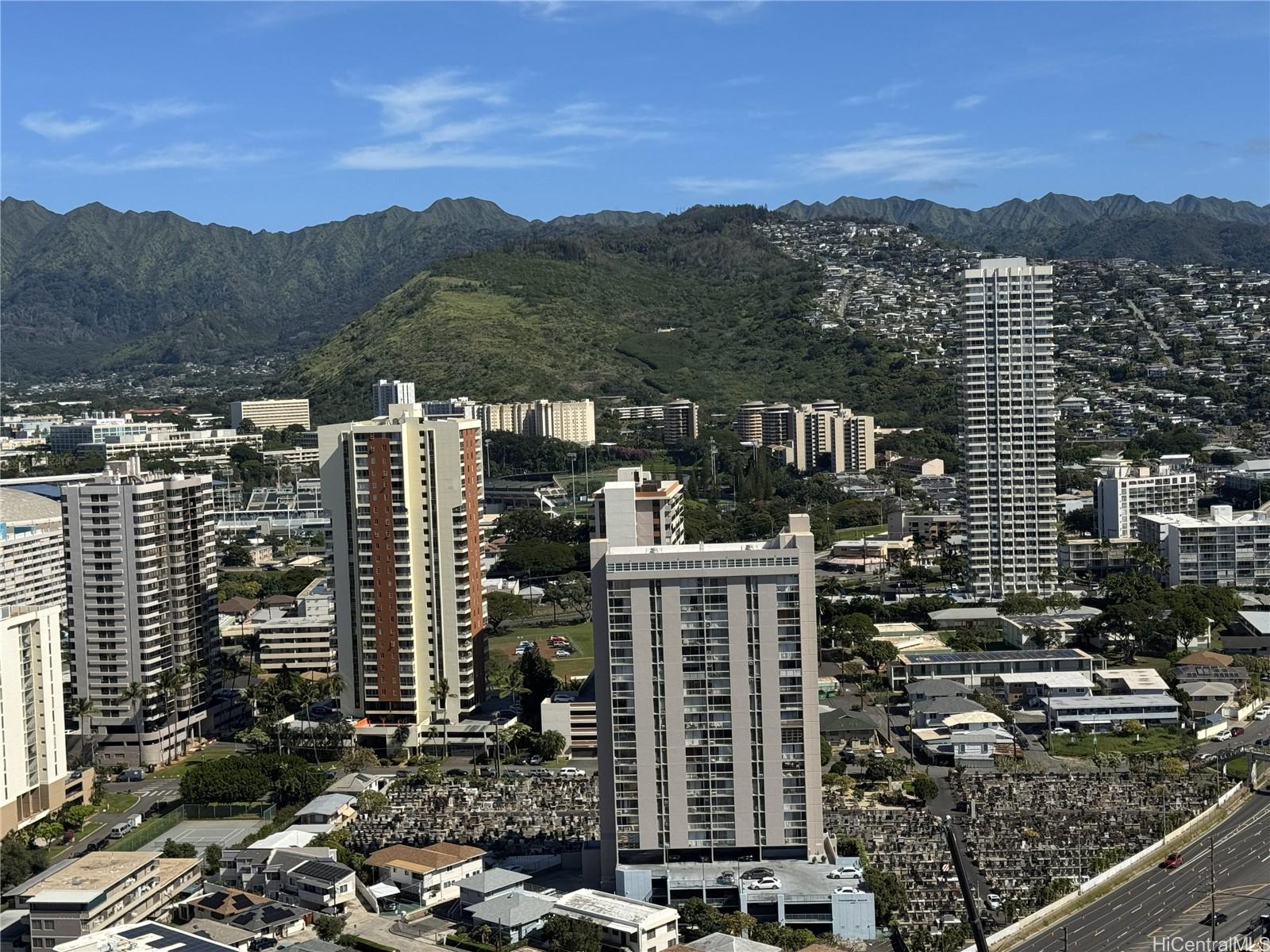 Regency Tower condo # 3404, Honolulu, Hawaii - photo 7 of 8