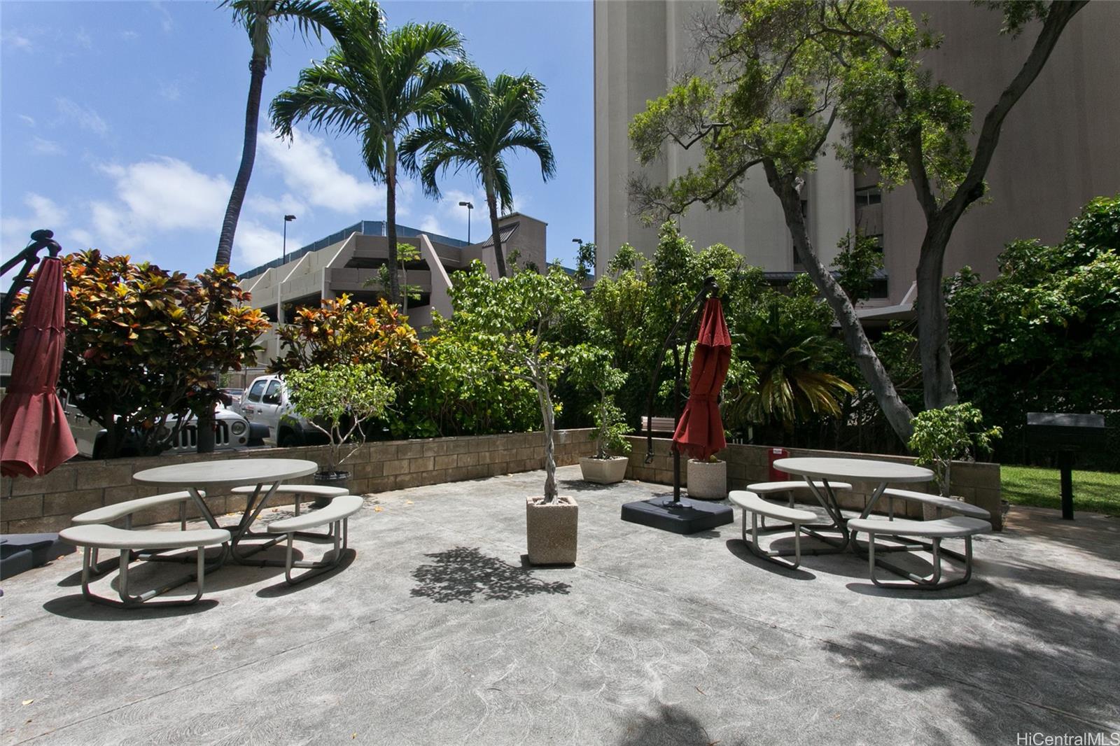 Regency Tower condo # 3706, Honolulu, Hawaii - photo 15 of 19