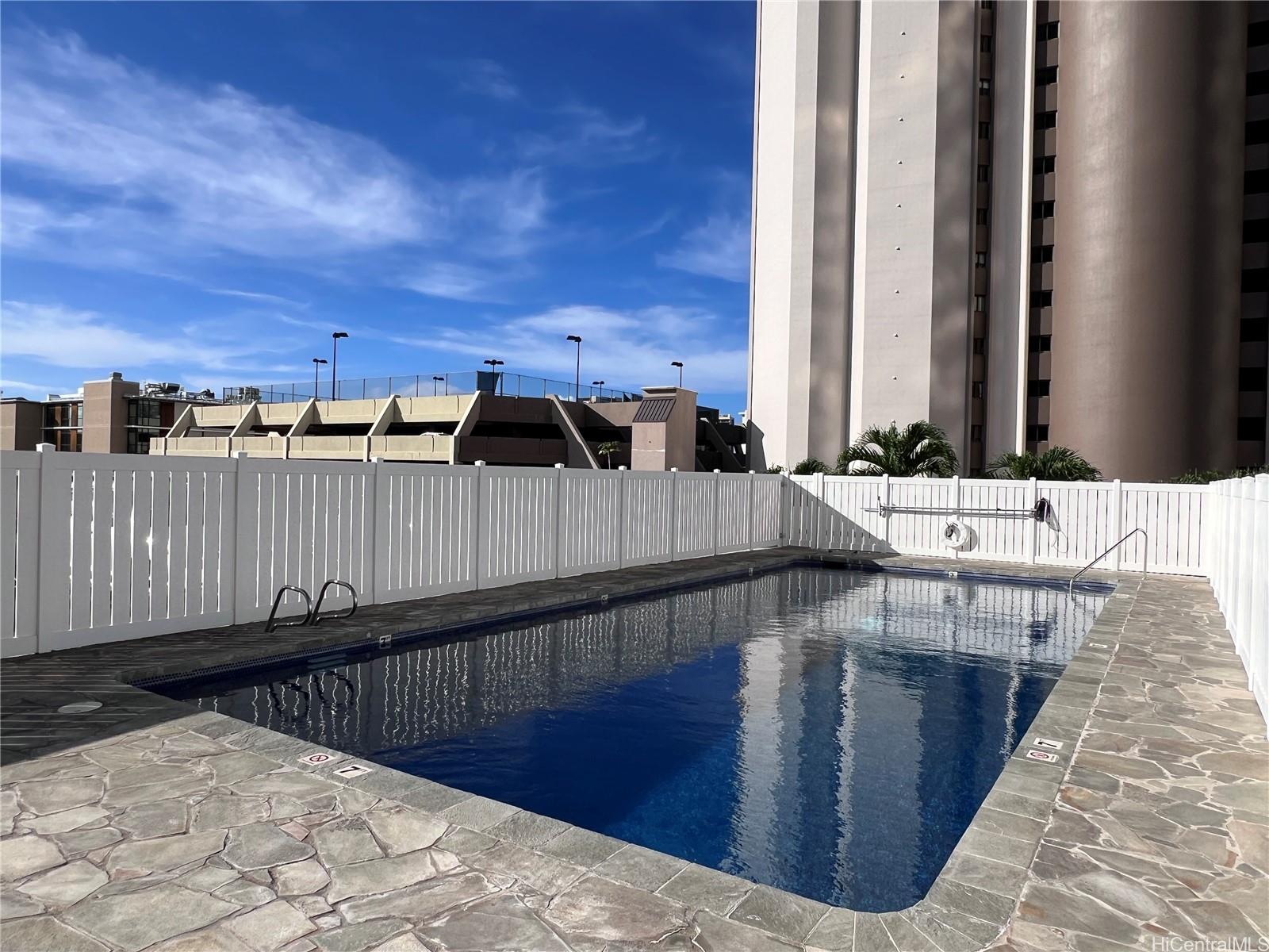 Regency Tower condo # 3905, Honolulu, Hawaii - photo 16 of 16