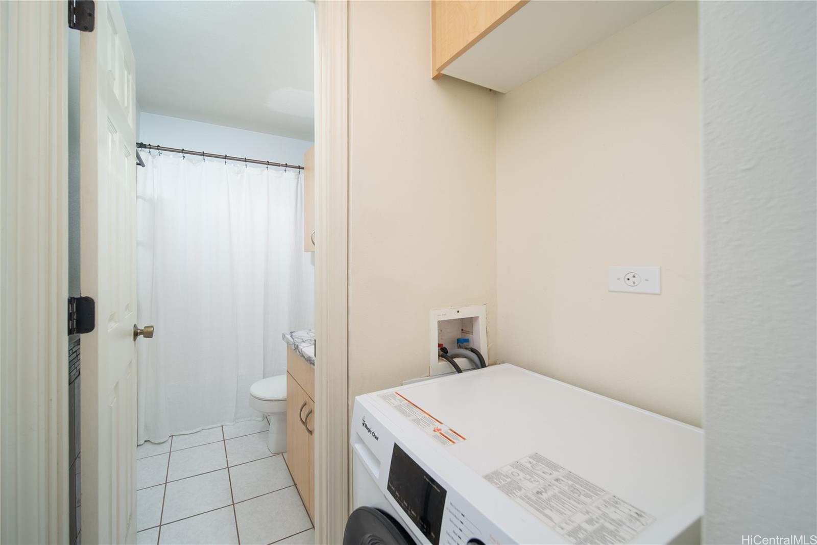 Regency Tower condo # 405, Honolulu, Hawaii - photo 12 of 21