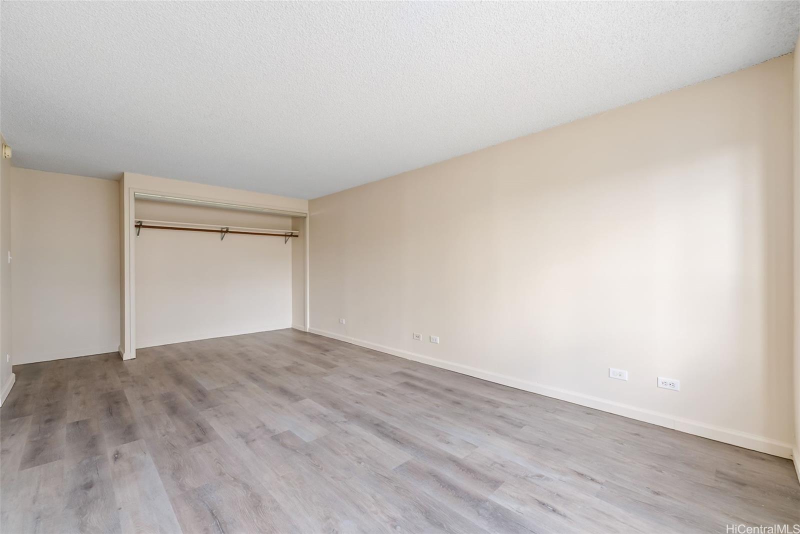 Regency Tower condo # 603, Honolulu, Hawaii - photo 2 of 24