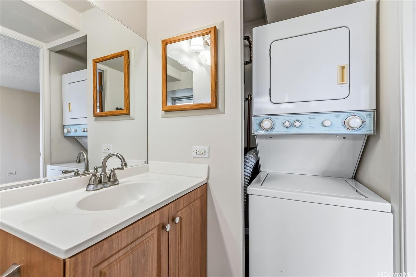 Regency Tower condo # 603, Honolulu, Hawaii - photo 24 of 24