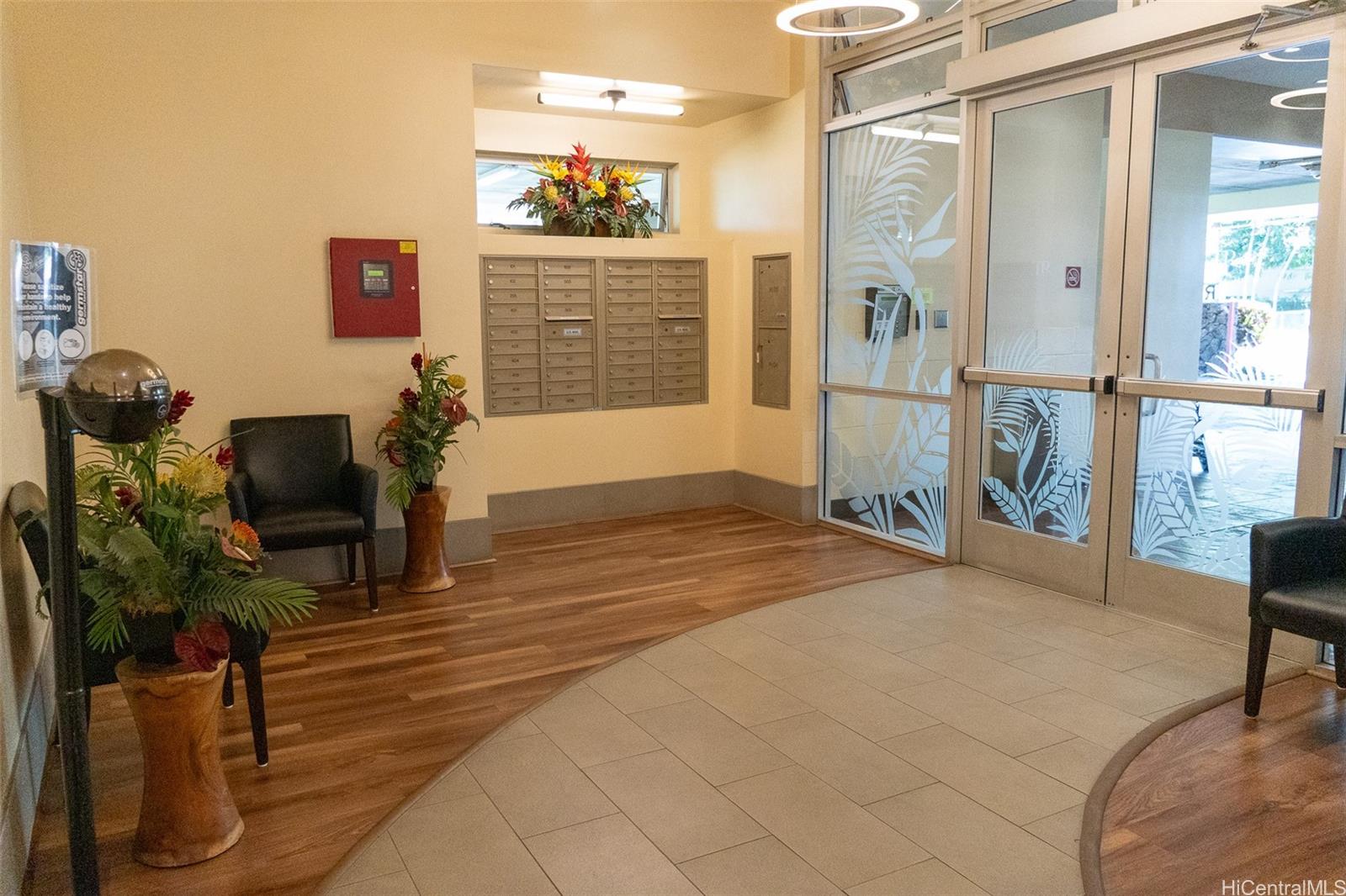 Regency Tower condo # 605, Honolulu, Hawaii - photo 11 of 15