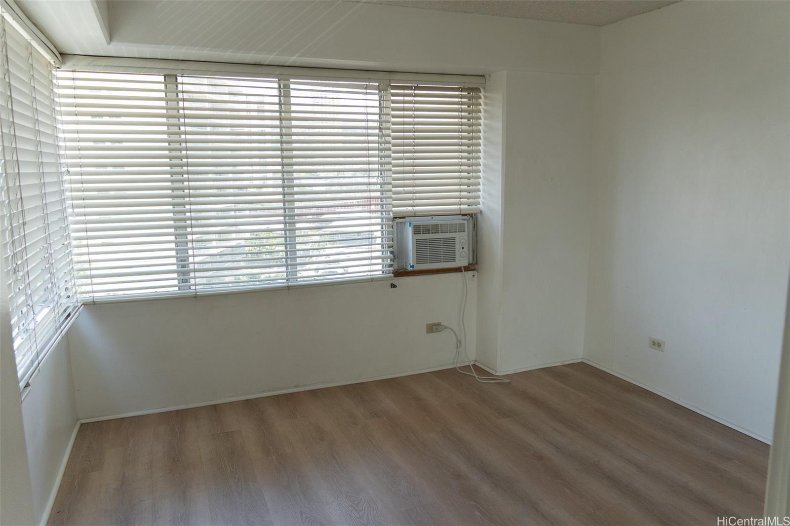 Regency Tower condo # 605, Honolulu, Hawaii - photo 6 of 15