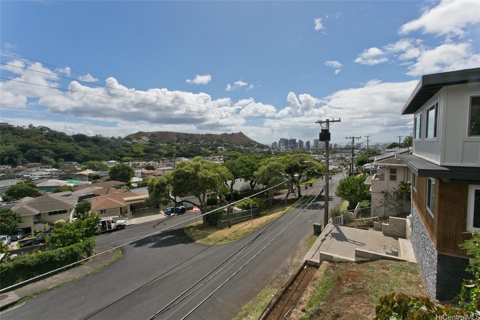 2526  Booth Road Pauoa Valley, Honolulu home - photo 14 of 16