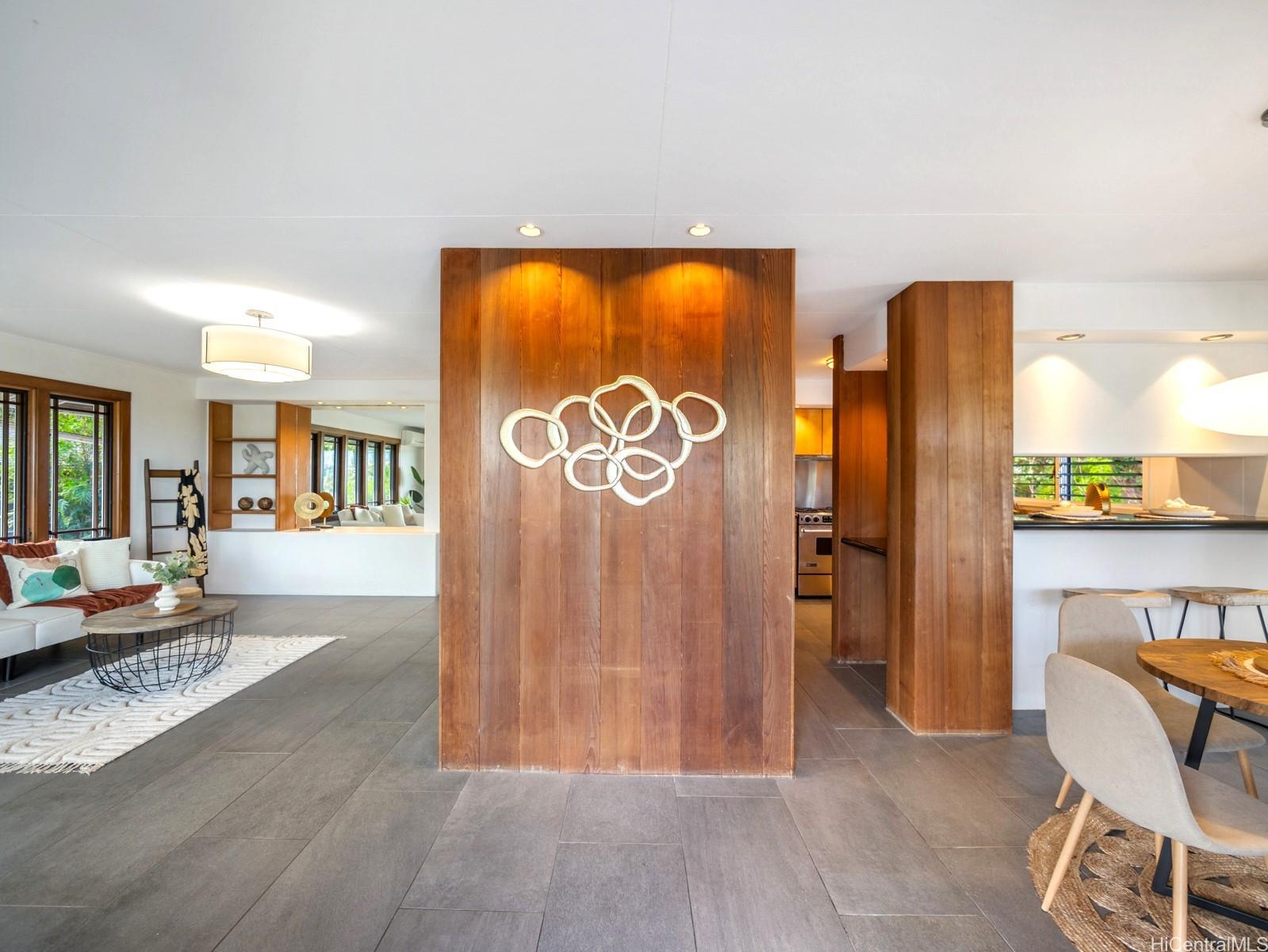 2527  Henry Street Nuuanu Area, Honolulu home - photo 2 of 19