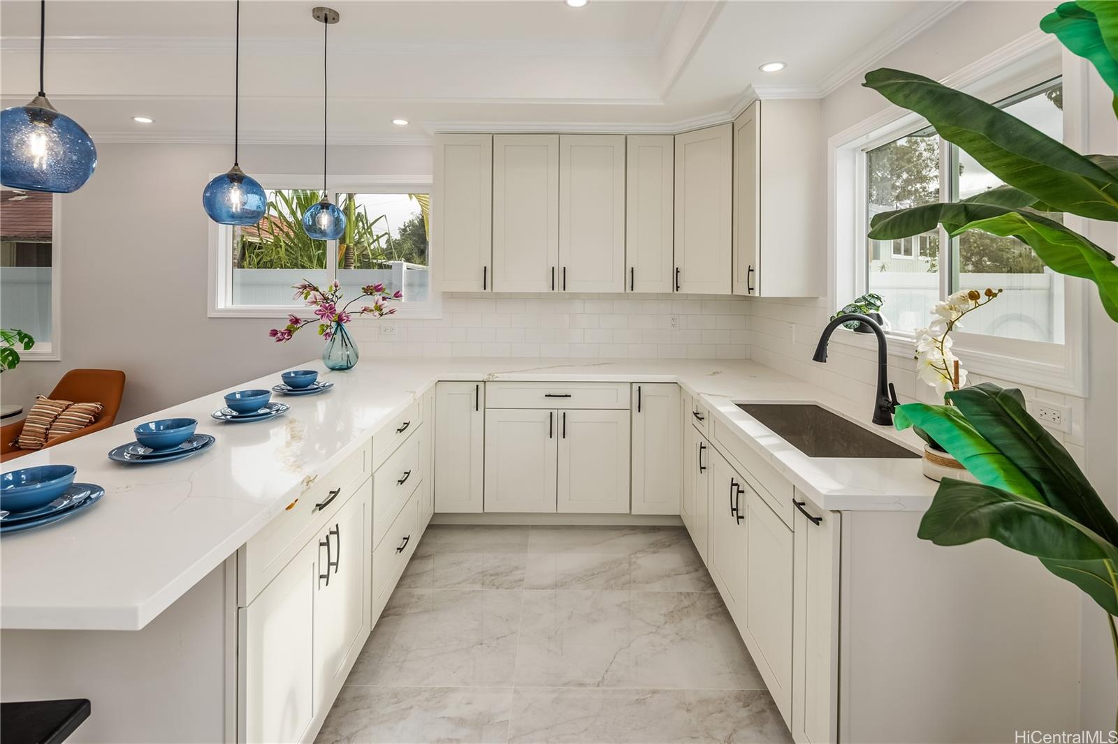 253  Kuahiwi Ave Wahiawa Area, Central home - photo 7 of 25