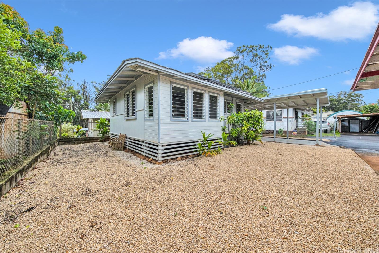 253  Olive Ave Wahiawa Area, Central home - photo 3 of 16