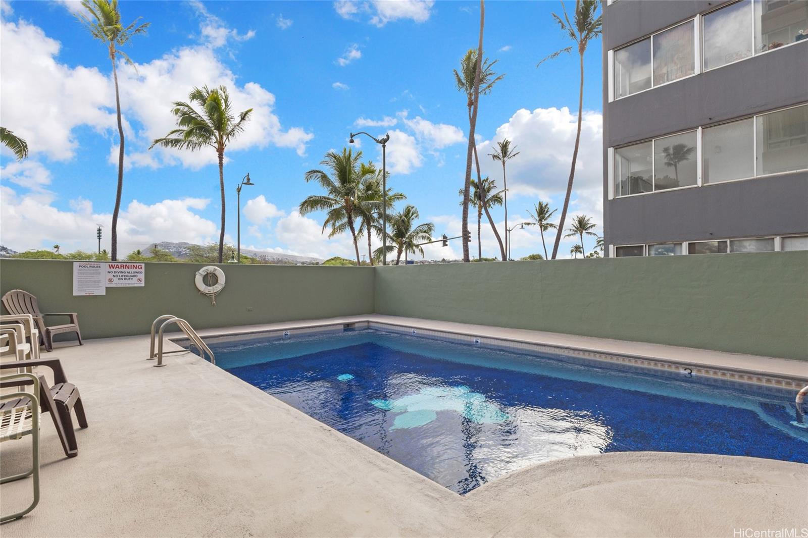 Kealani condo # 201, Honolulu, Hawaii - photo 2 of 7