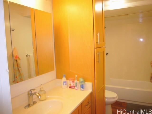 Kealani condo # 601, Honolulu, Hawaii - photo 14 of 25