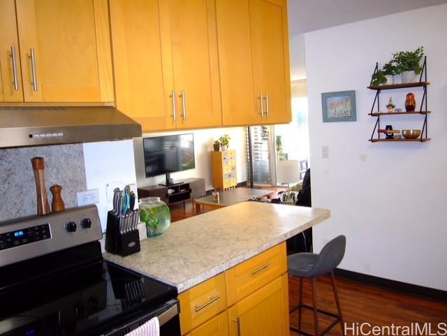 Kealani condo # 601, Honolulu, Hawaii - photo 9 of 25