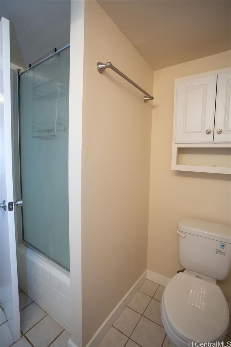 2533 Ala Wai Blvd Honolulu - Rental - photo 9 of 18