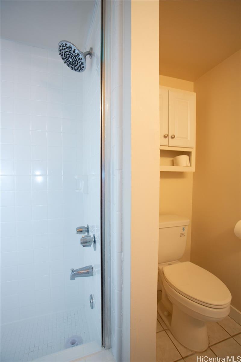 2533 Ala Wai Blvd Honolulu - Rental - photo 10 of 18