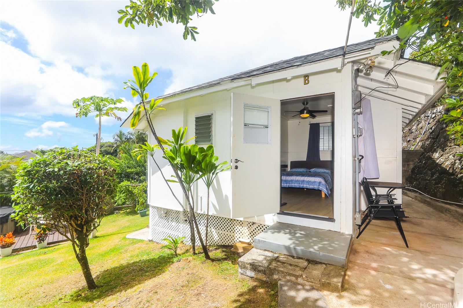 2534 E Manoa Rd Honolulu - Rental - photo 12 of 18