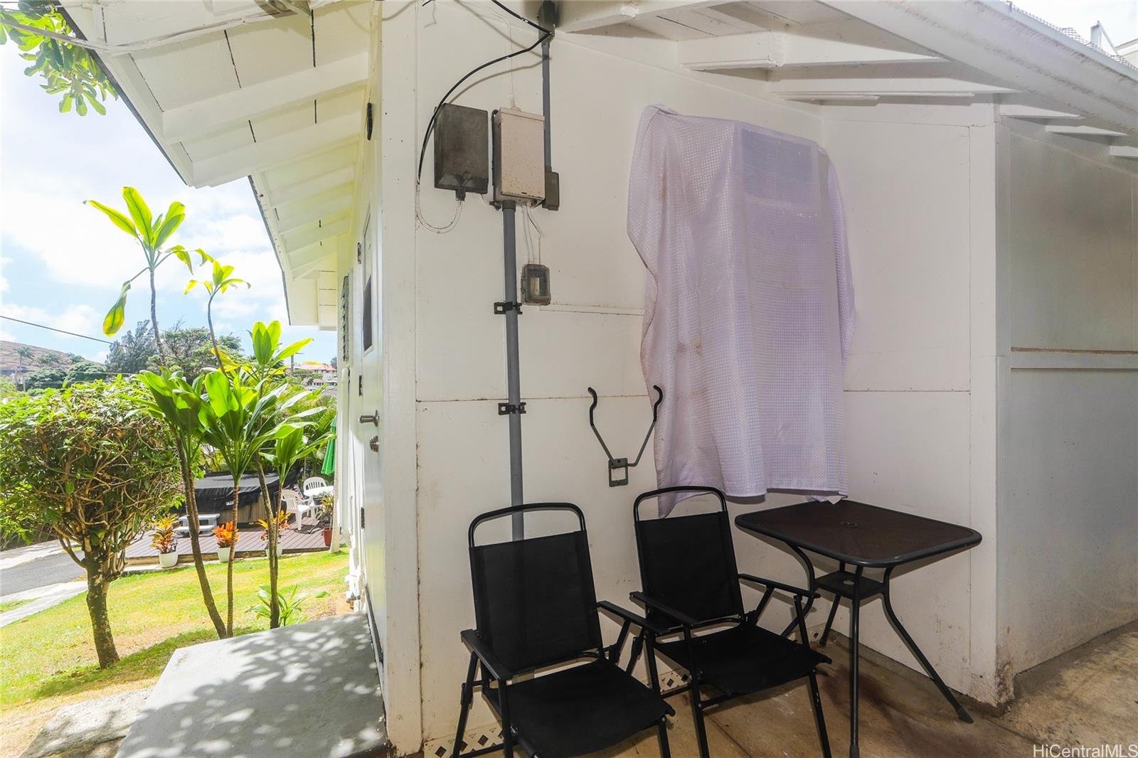 2534 E Manoa Rd Honolulu - Rental - photo 13 of 18